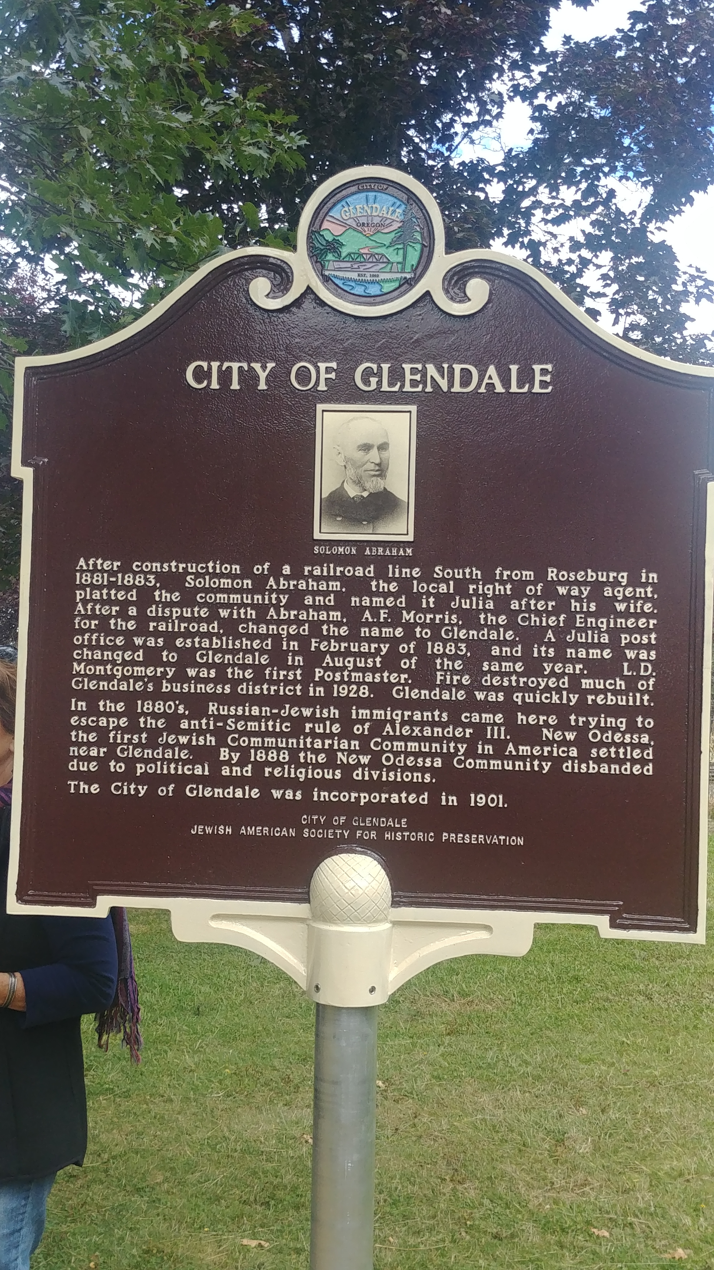 Glendale Memorial Marker